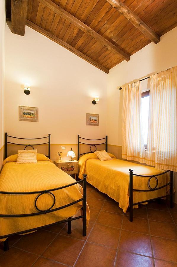 Agriturismo Poggio Di Maremma Pescia Romana Esterno foto