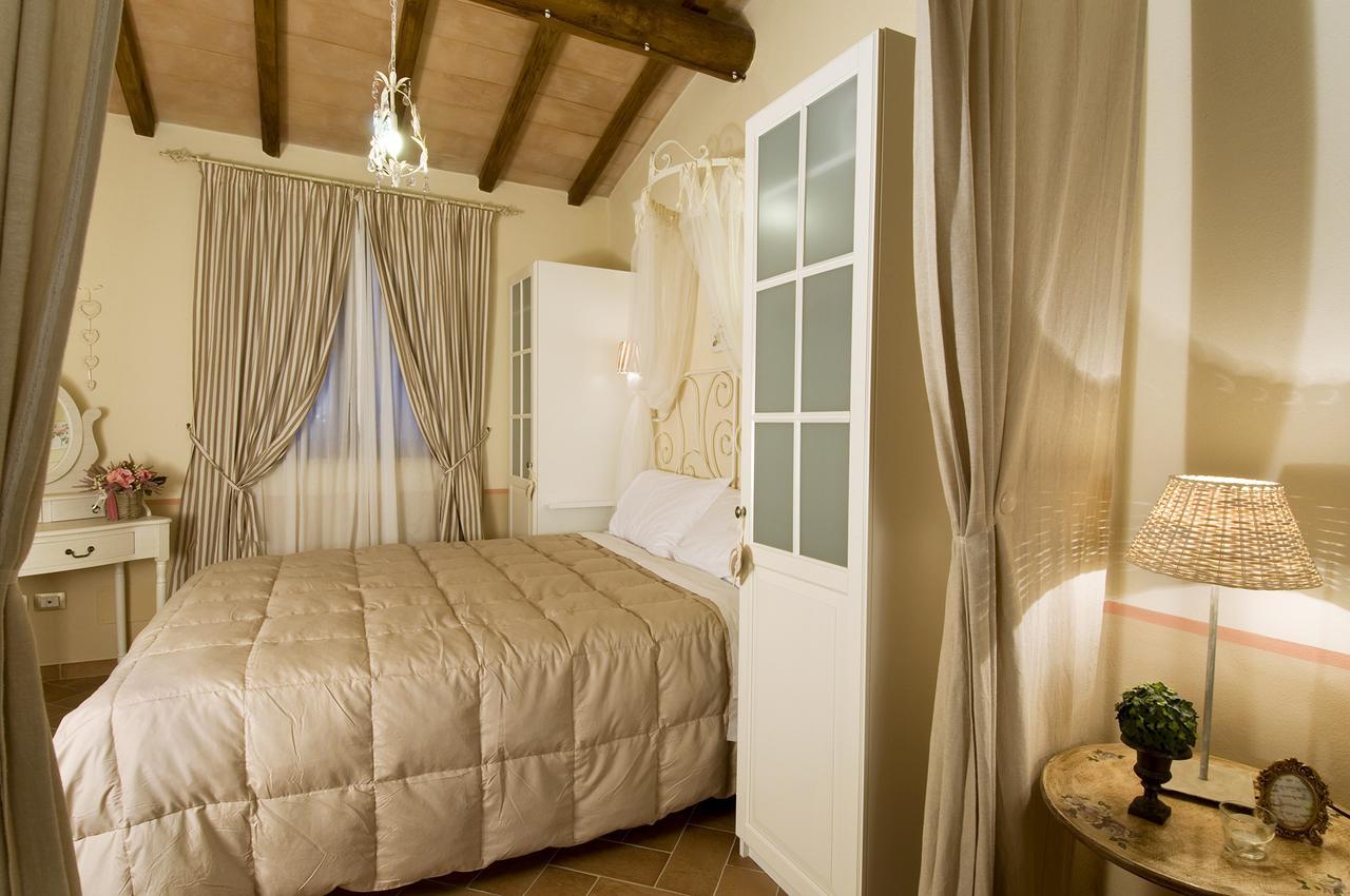 Agriturismo Poggio Di Maremma Pescia Romana Esterno foto
