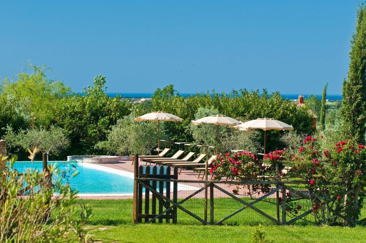 Agriturismo Poggio Di Maremma Pescia Romana Esterno foto