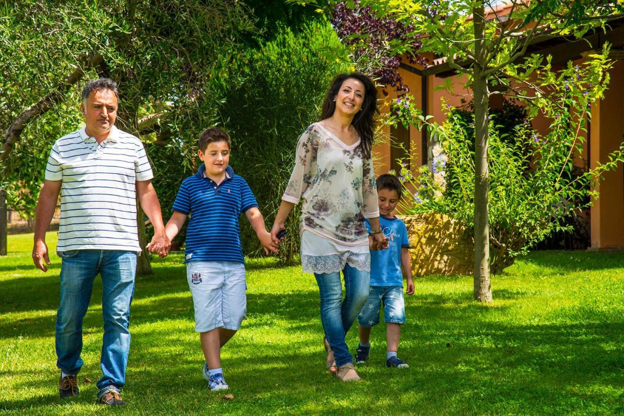 Agriturismo Poggio Di Maremma Pescia Romana Esterno foto